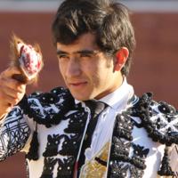 Seule oreille pour Adame à Mexicali