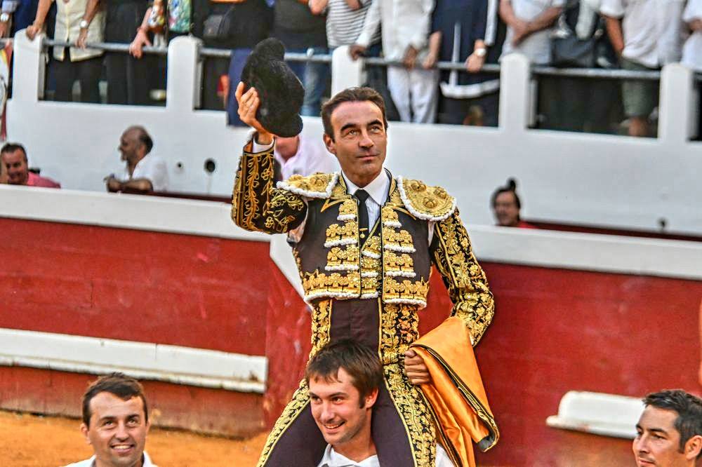 Enrique ponce dax 2018