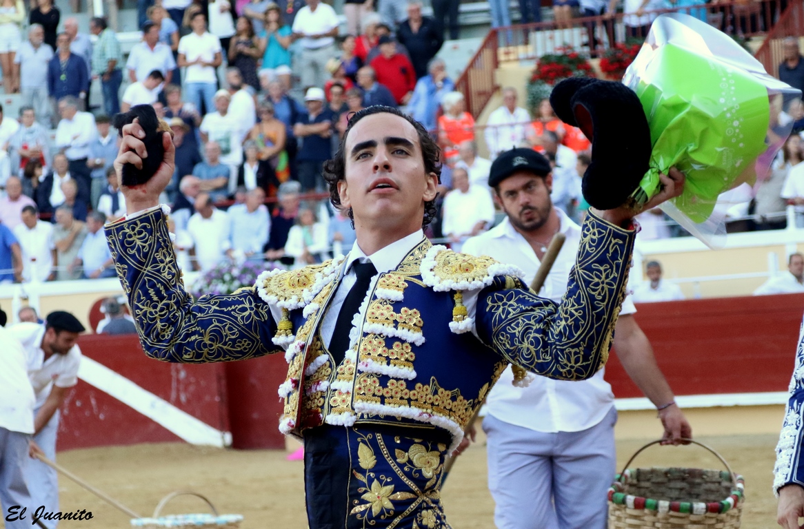 Joaquin galdos bayonne 2018